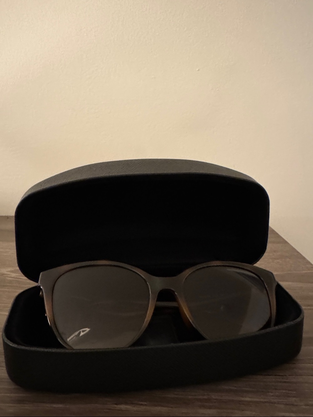 Salvatore Ferragamo Tortoiseshell Sunglasses Brown Black